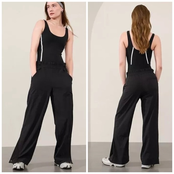 Athleta Pants - ✨ ATHLETA ✨ Black Trekkie High Rise Parachute Pants Size 8